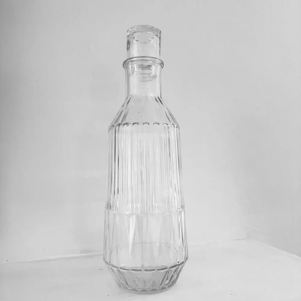 IKEA SALLSKAPLIG Clear Glass Pattern Carafe with Stopper
